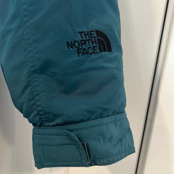 Vintage The North Face Men's Goosedown Puffer Jacket in Green with Hood Size M - Picture 4 of 11